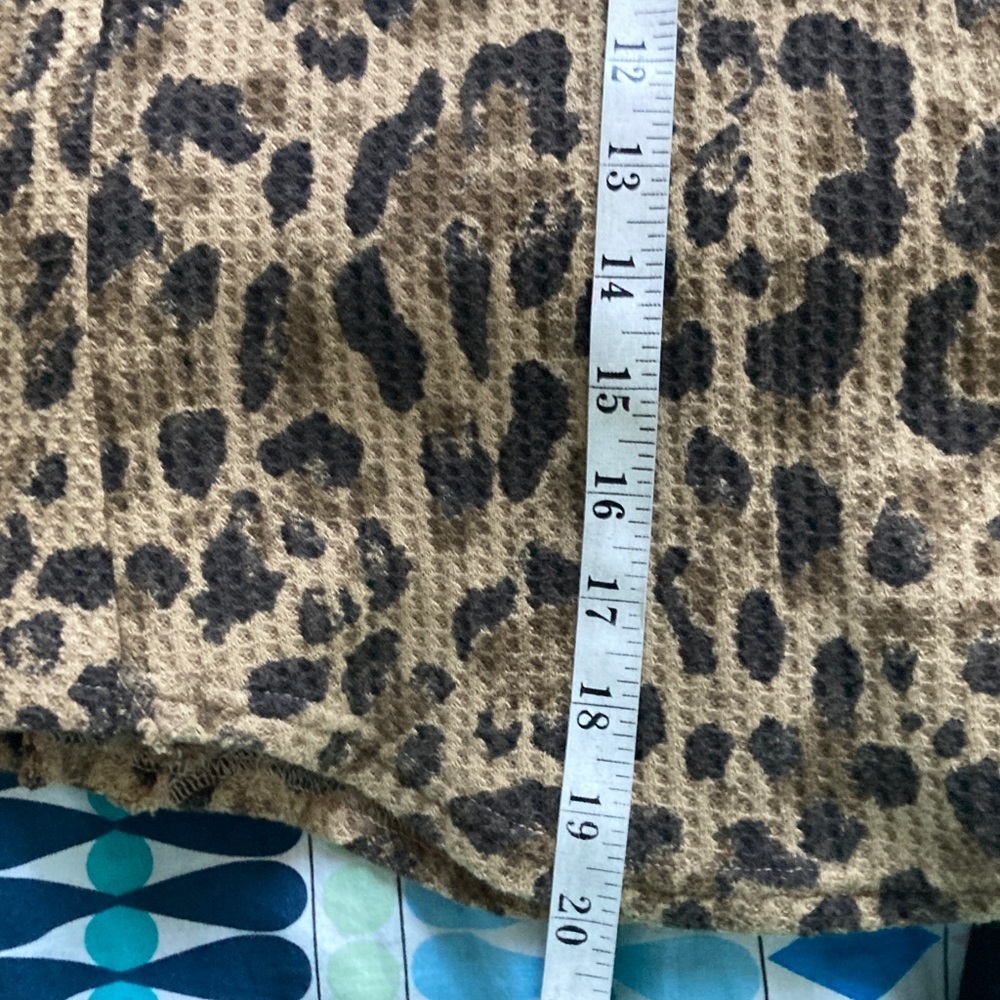 We The Free Leopard Print Muscle Tee XS Oversized 20” - Picture 5 of 6